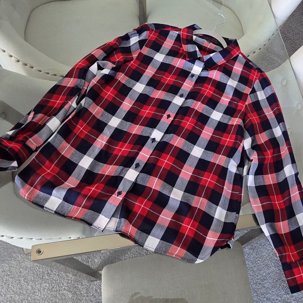 Tommy Hilfiger Plaid Button Down Shirt-L